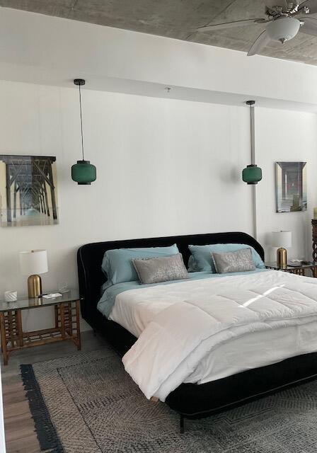 Building Photo - 300 S Australian Ave