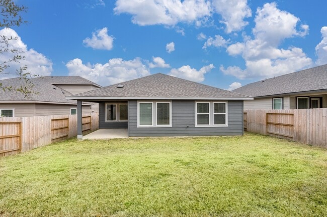 Building Photo - 17877 Stone Ter Ct