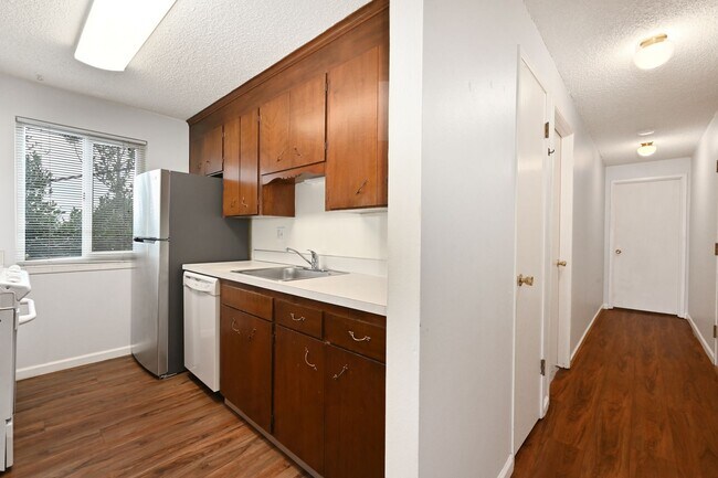 Building Photo - 3622 13th Ave W