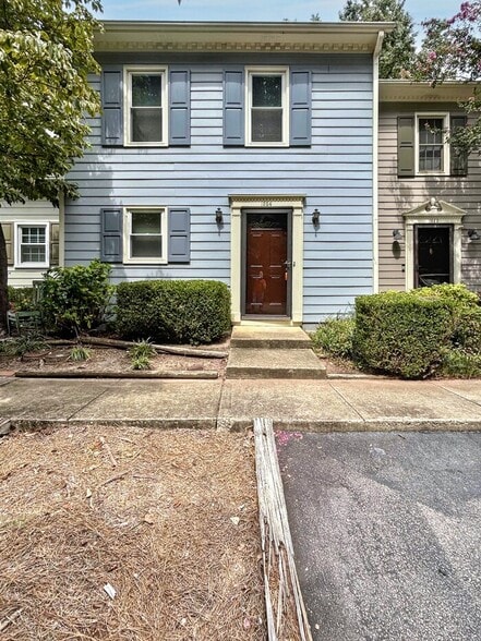 Primary Photo - 1524 Township Cir