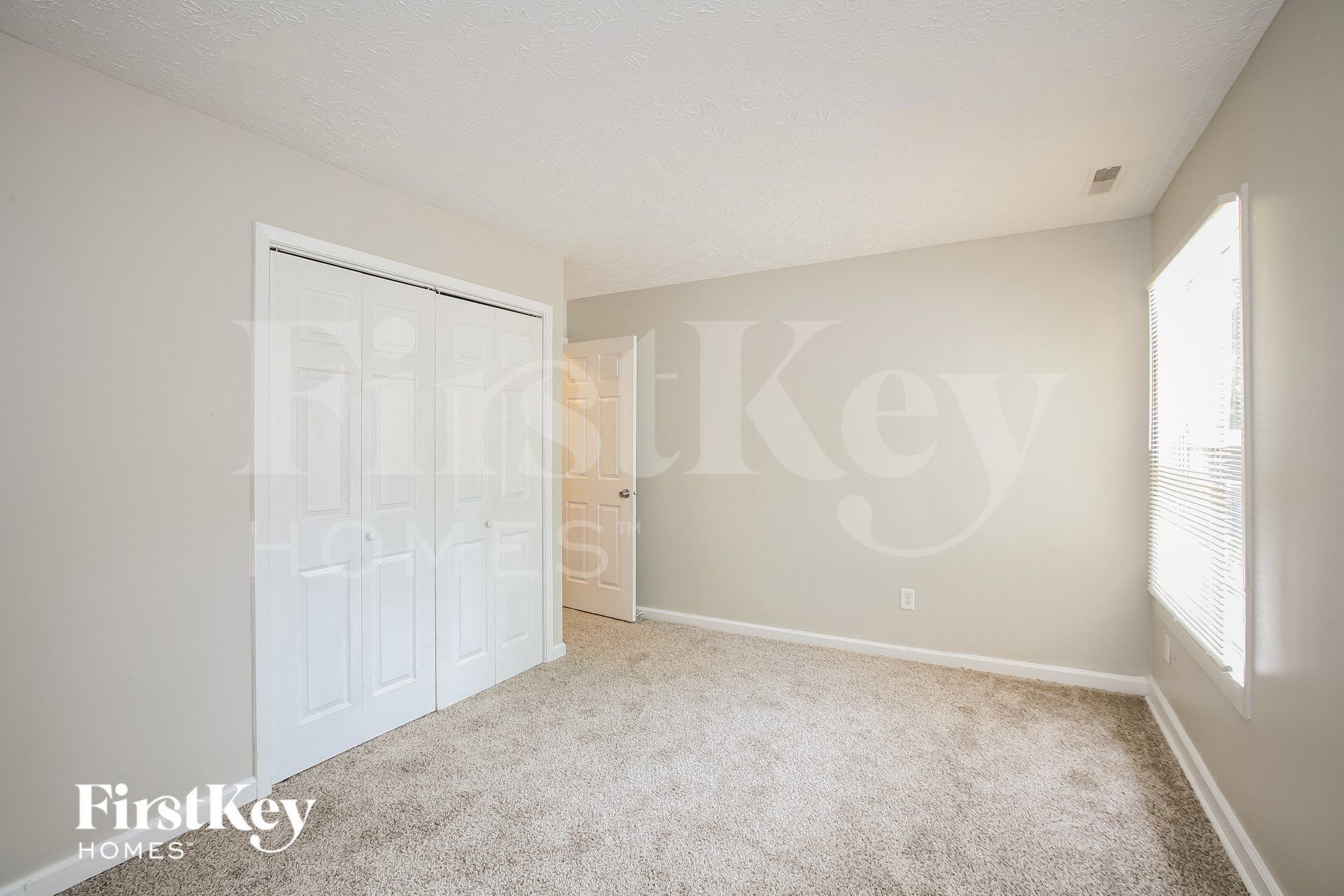 Building Photo - 4509 Phoenix Dr