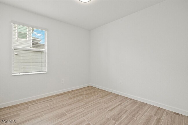 Building Photo - 15263 Jadestone Dr