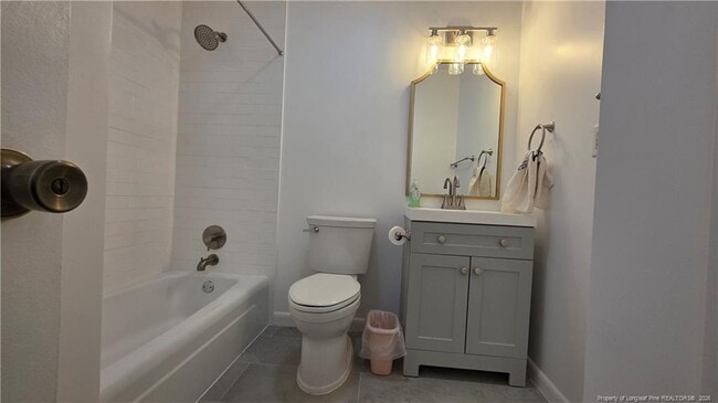 Building Photo - 2808 Player Ave