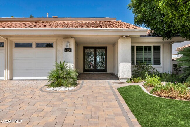 Building Photo - 4066 Calle Del Sol