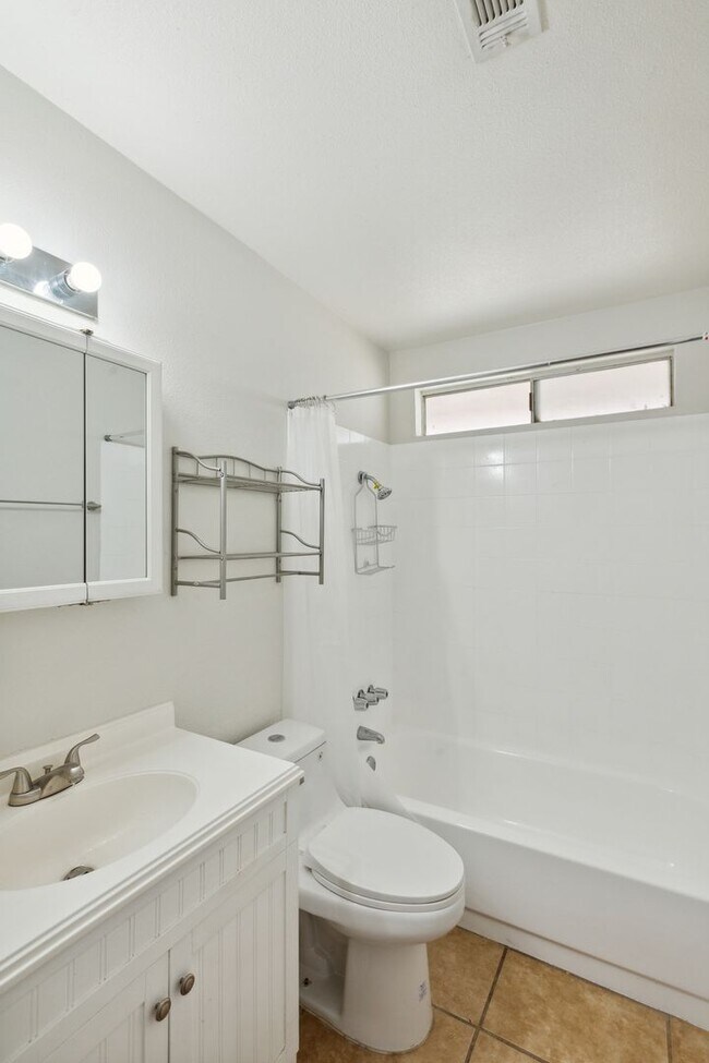 Building Photo - 32125 Sky Blue Water Trail