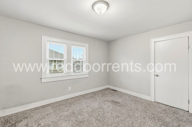 Building Photo - Spacious and Convenient 3-Bedroom Home in Indianapolis