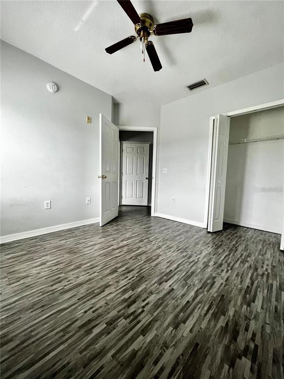 Building Photo - 6011 Skydale Way