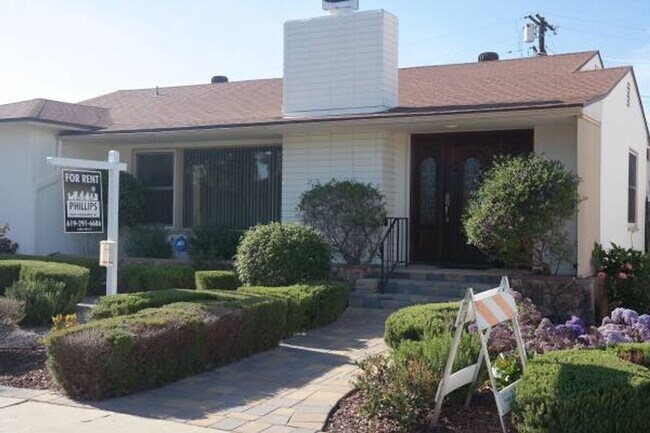 Primary Photo - Lovely College Area Home