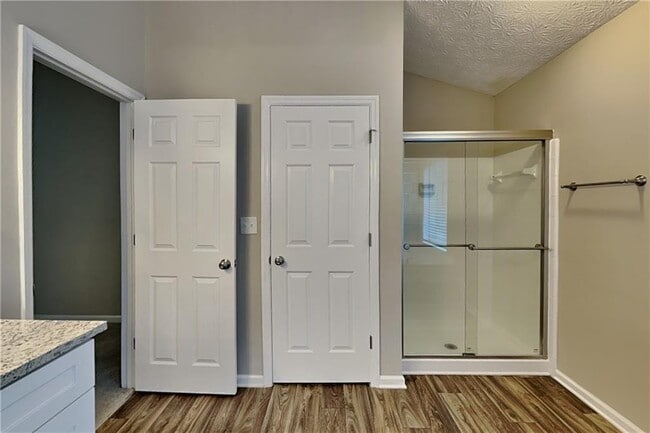 Building Photo - 4922 Anclote Dr
