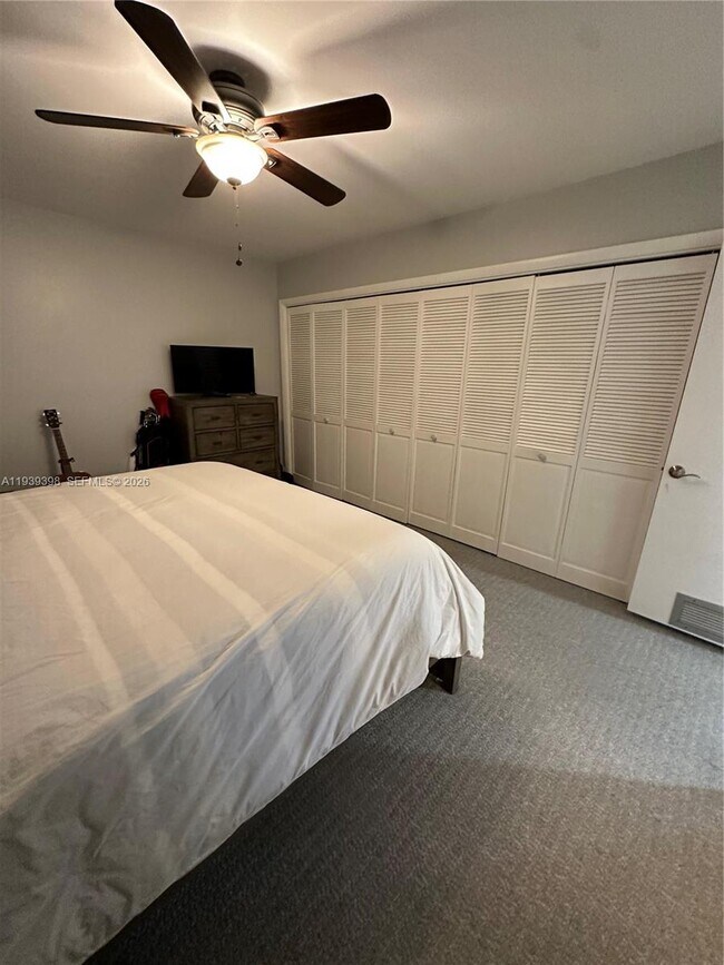 Building Photo - 120 Pocatella St