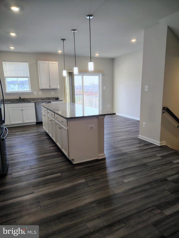 Building Photo - 26 Stembogan Ct