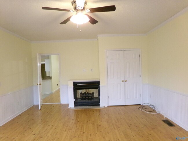 Building Photo - 141 Freedom Way