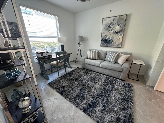 Building Photo - 12390 Wellen Golf St