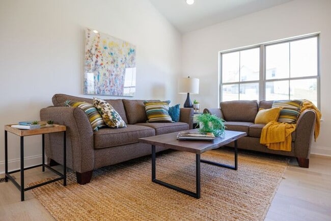 Building Photo - New Construction in Hardin Valley + Washer & Dryer Included