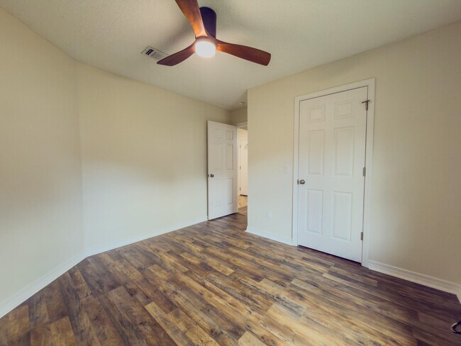 Building Photo - 1783 Ivalea Cir