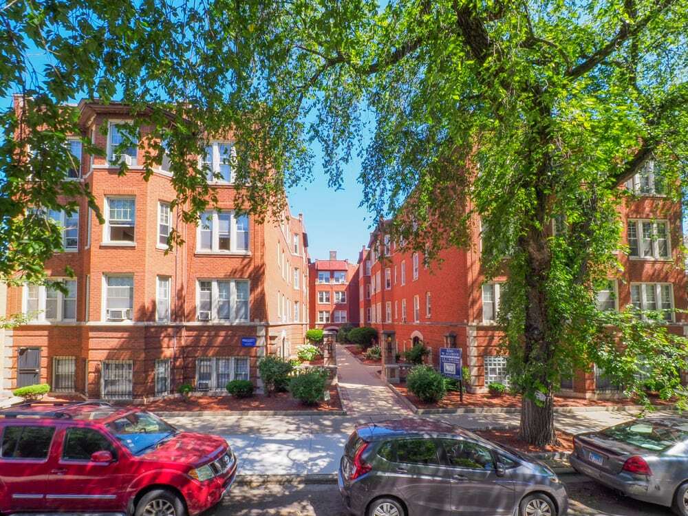 Building Photo - 540 W Aldine Ave