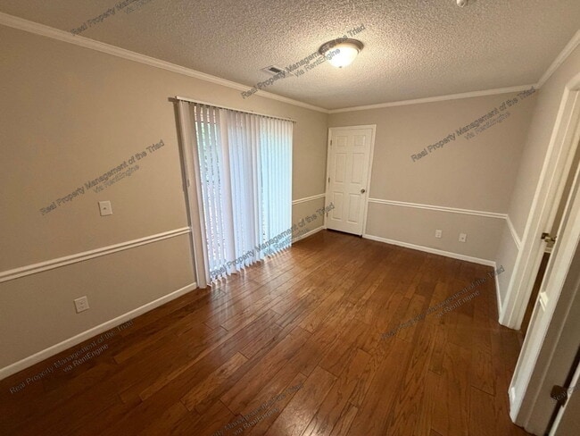Building Photo - 243 Olde Vineyard Ct