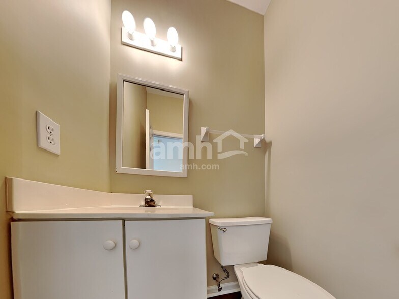 Building Photo - 1208 Winding Ridge Ct