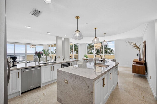 Building Photo - 3800 N Ocean Dr