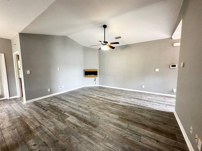 Building Photo - 3821 Branford Ct