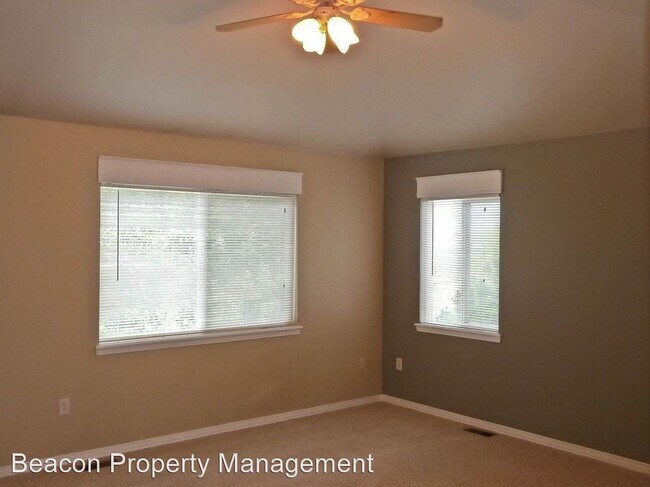 Building Photo - 4 br, 3.5 bath House - 9774 Ironstone Pl