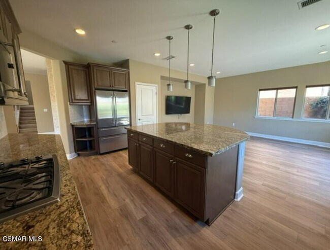 Building Photo - 7036 Baneberry Ave