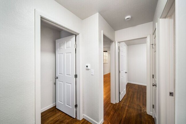 Building Photo - Move In SPECIAL! Beautifully Remodeled 2-B...