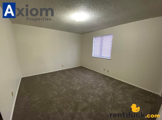 Building Photo - 1518 Bench Rd