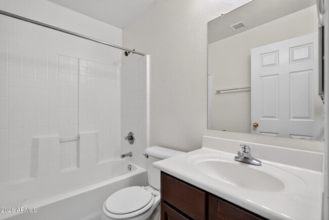 Building Photo - 7823 S 48th Ln