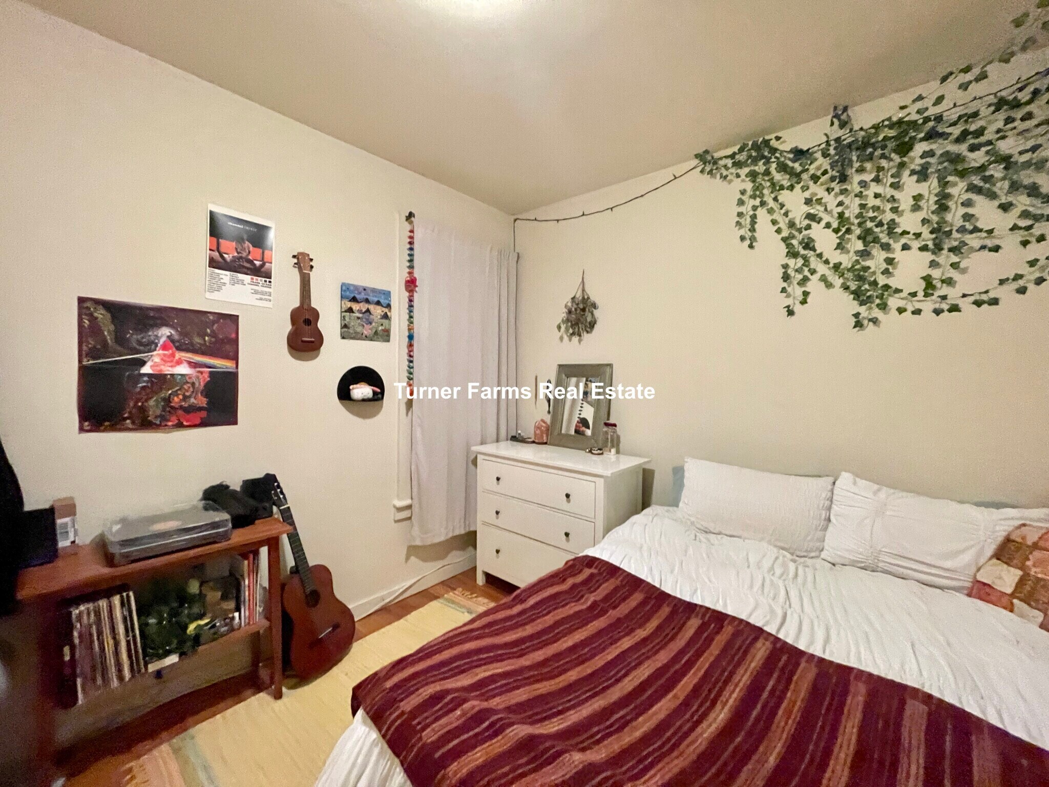 Building Photo - 616 Columbus Ave