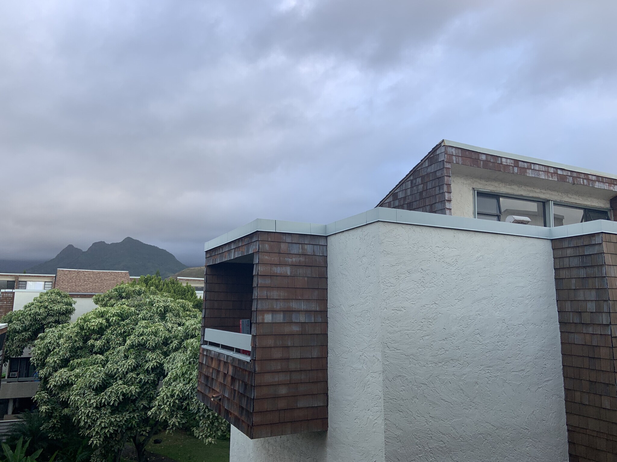 Building Photo - 333 Aoloa St