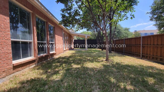 Building Photo - 1403 Lighthouse Ln