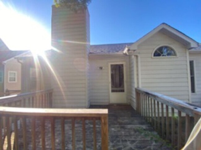 Building Photo - 4810 Heritage Woods Ct