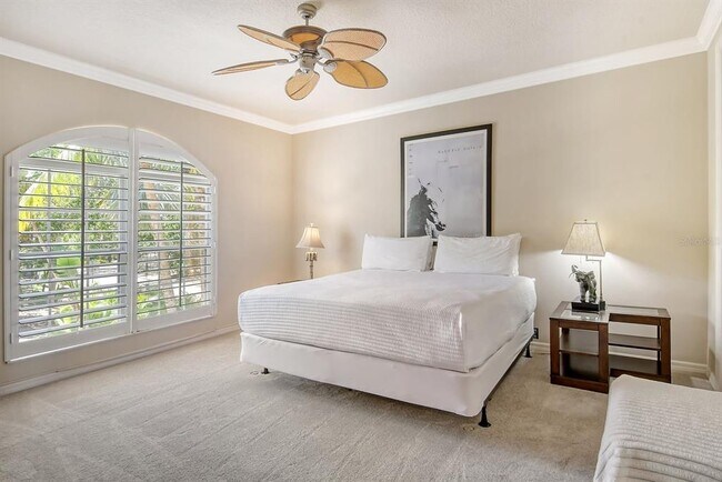 Building Photo - 4931 Oxford Dr