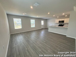 Building Photo - 2242 Dry Moss Way