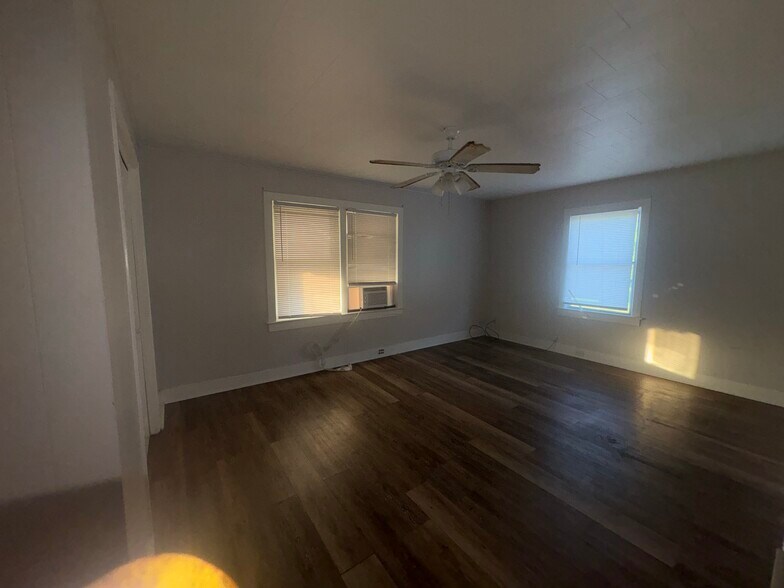 Bedroom - 626 Waterworks Rd