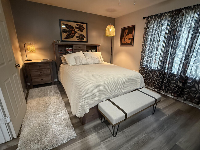 Building Photo - 1438 Rand Rd