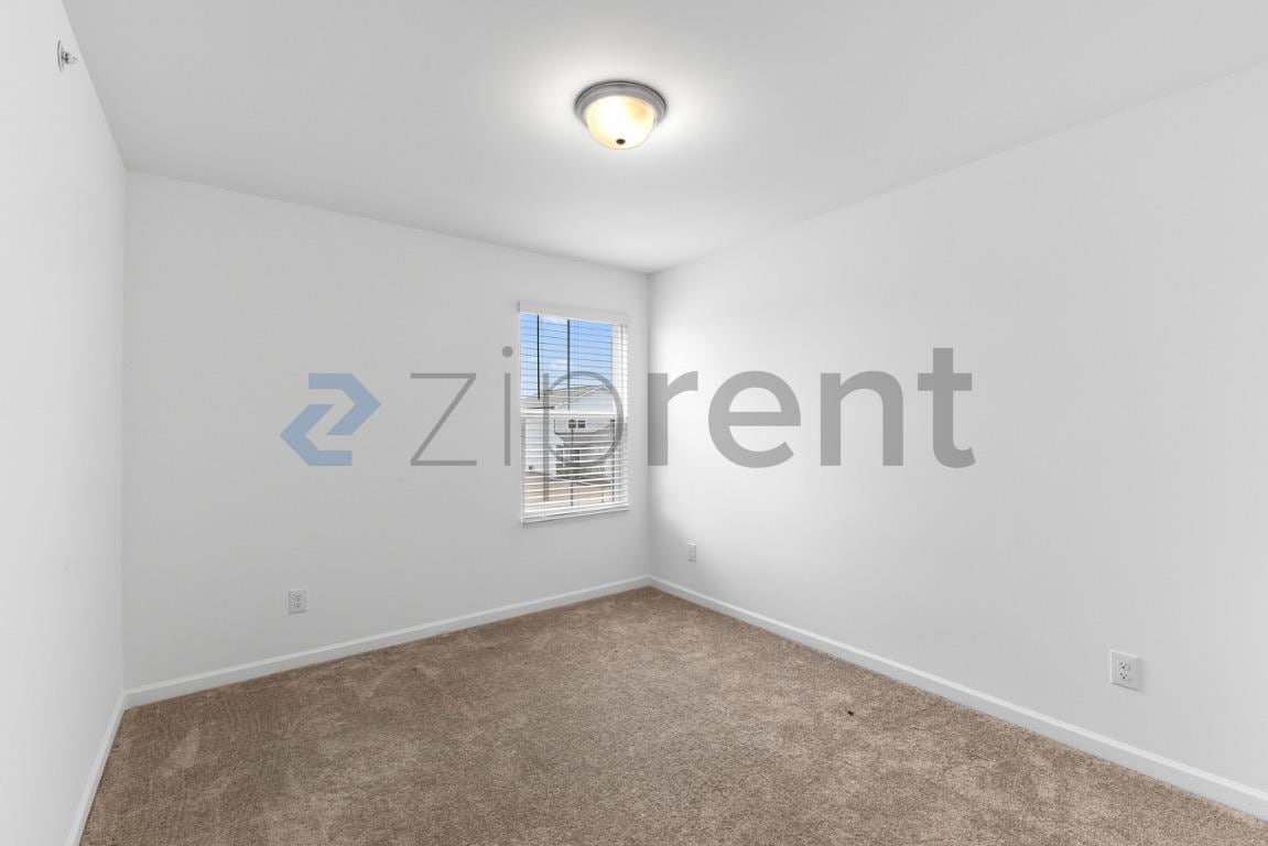 Building Photo - 3038 Langhorne Ave SW