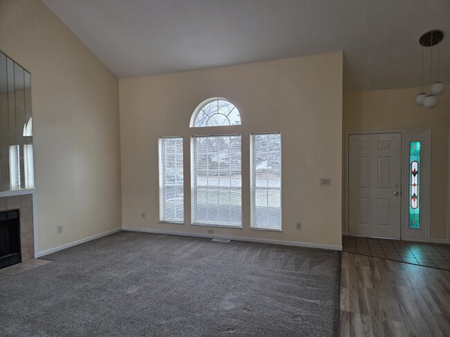 Building Photo - 6067 Abbey Church Rd