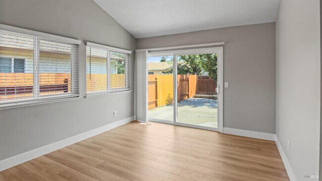 Building Photo - 340 Mokelumne Dr