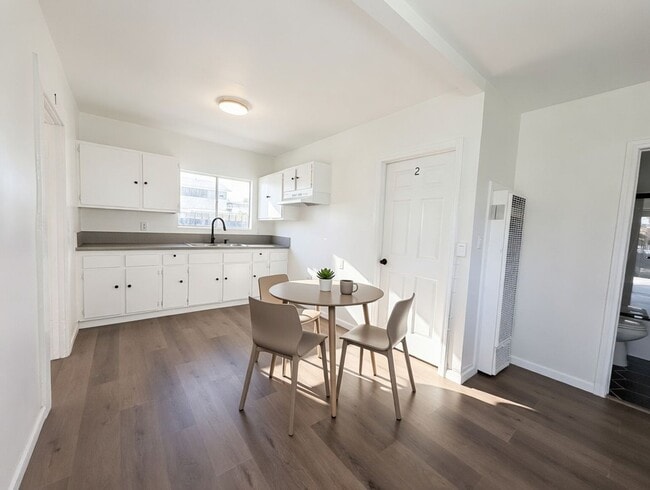 Building Photo - 1109 Exposition Blvd