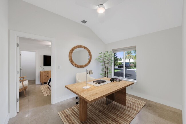 Building Photo - 1386 S Atlantic Dr