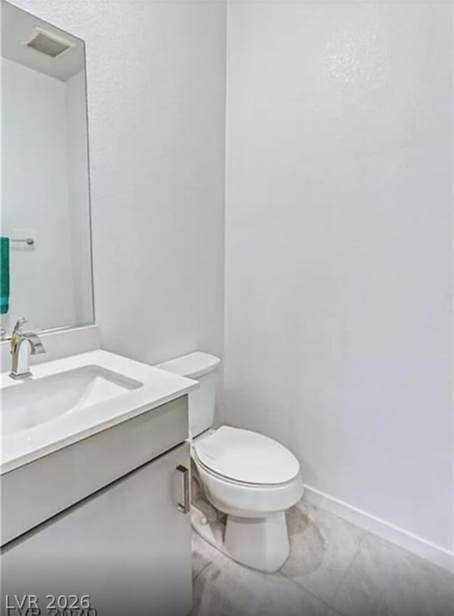 Building Photo - 817 Piermont court