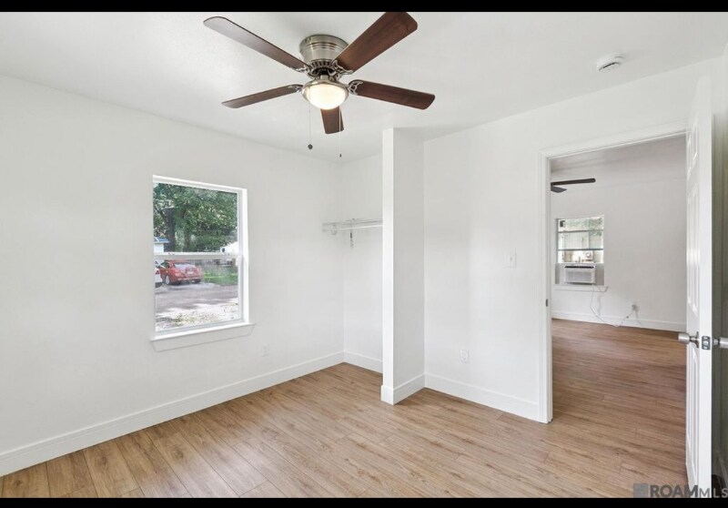 Building Photo - 2854 Yazoo St