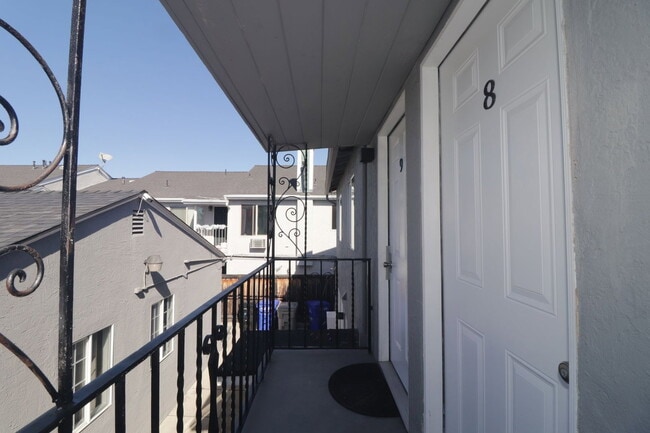 Building Photo - 4239 Swift Ave