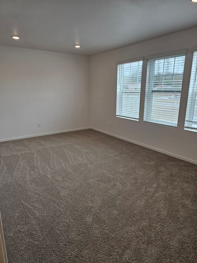 Building Photo - Brand New 4 Bedroom Home in Moreal Meadows! Close to Freeway & JBLM!