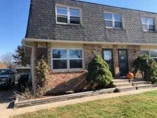 Primary Photo - 1311 SE Wanda Dr