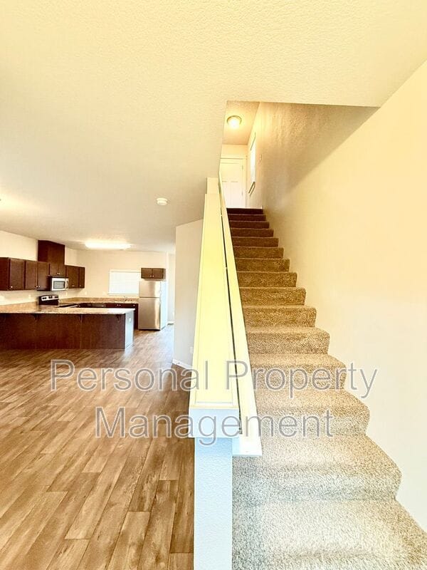 Building Photo - 12600 NE 49th St