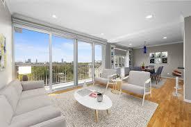 Building Photo - 3600 Montrose-ID009.2