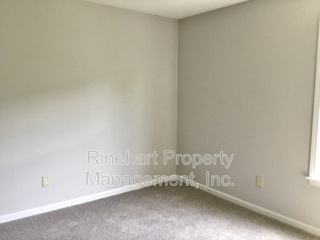 Building Photo - 1211 Colby Ave